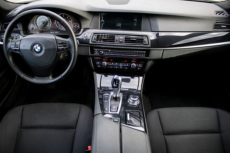BMW Řada 5 - fotka 20 z 22