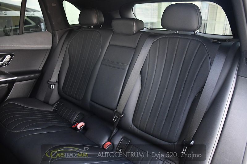 Mercedes-Benz EQE 350 4-MATIC PREMIUM PLUS - fotka 14 z 62