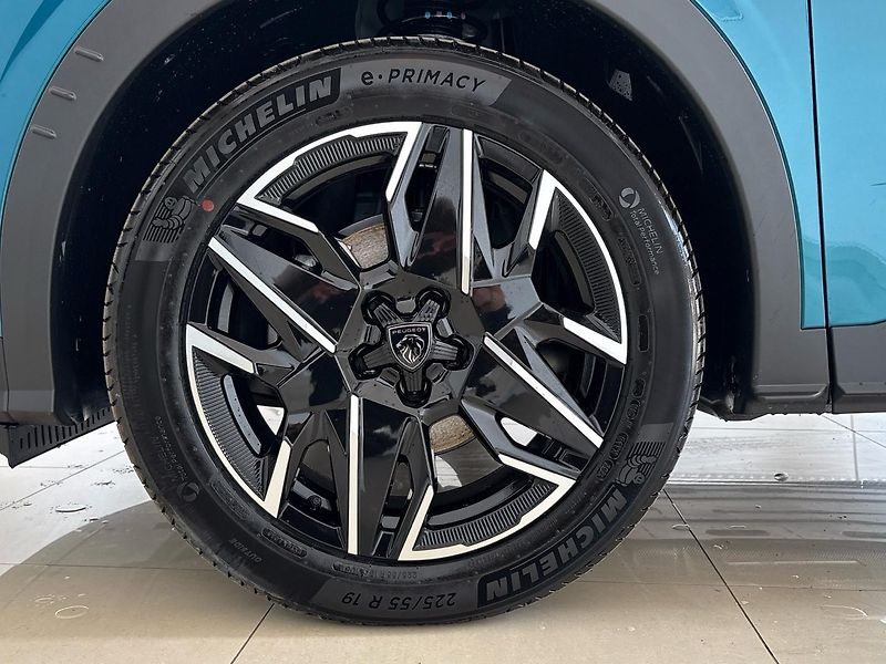 Peugeot 3008 (2026) Business Hybrid 145 e-DCS6 - fotka 8 z 45