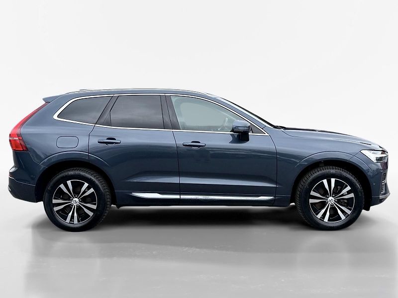 Volvo XC60 T6 AWD RECHARGE // 1.maj. //ČR - fotka 7 z 38