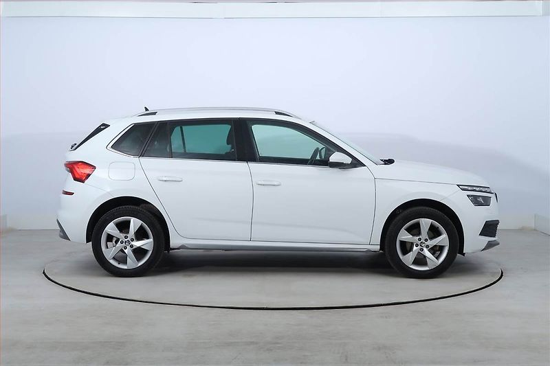 Škoda Kamiq (2020) Style 1.0 TSI, Automat - fotka 6 z 20