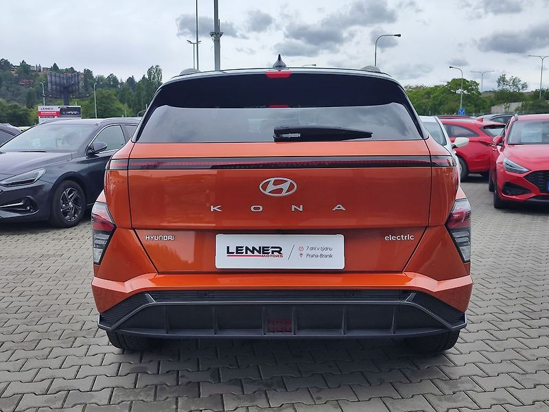Hyundai Kona EV65kWh/150kW N-Line+ - fotka 6 z 39