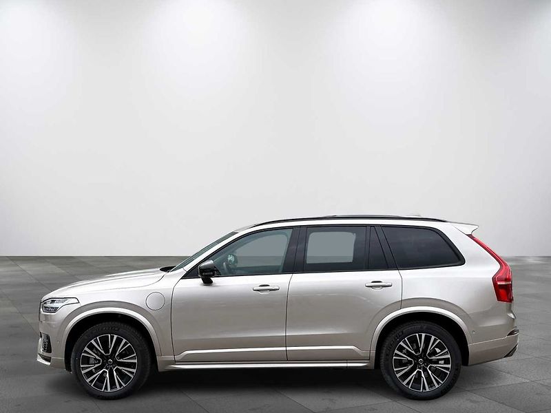 Volvo XC90 PlusDark T8,AWD,Plug-in hybrid - fotka 2 z 24