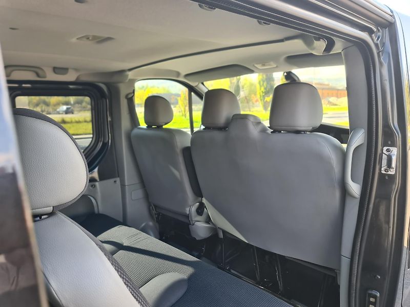 Opel Vivaro (2012) LONG 2.0 CDTi HRADEC KRÁLOVÉ - fotka 27 z 89