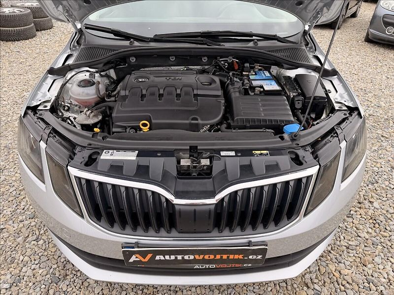 Škoda Octavia 2,0 TDI 110kW 6KVALT - fotka 32 z 32