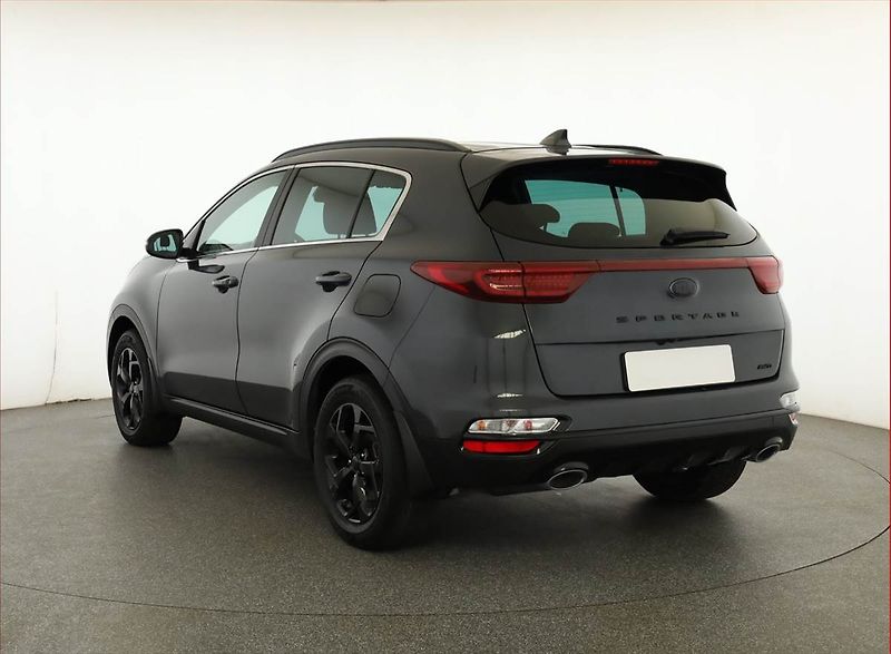 Kia Sportage (2021) Black Edition 1.6 CRDi - fotka 4 z 17
