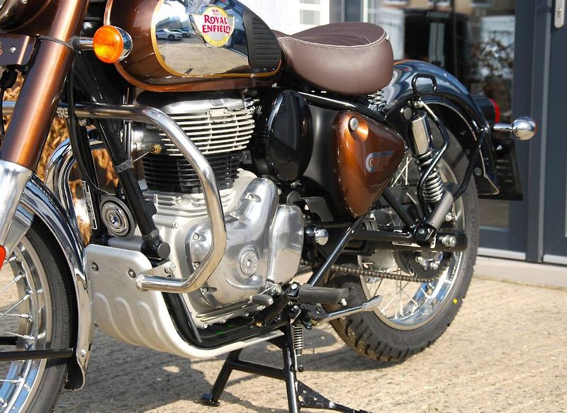 Royal Enfield Classic 350 (2026) BROWN - fotka 14 z 25