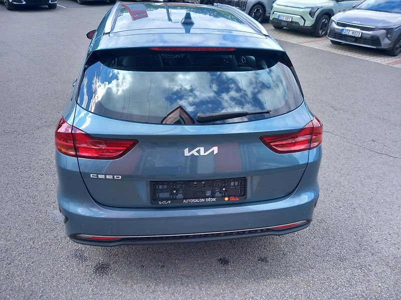 Kia Ceed SW (2026) 1.5 T-GDi GPF SPIN - fotka 4 z 6