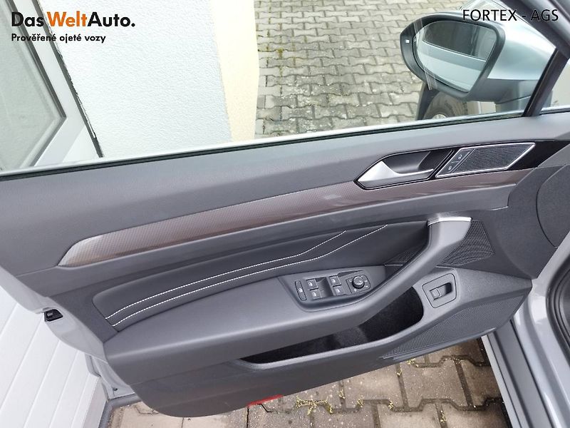 Volkswagen Passat Variant (2022) Alltrack,2.0 TDI,147kW,DSG,4Mo - fotka 11 z 23