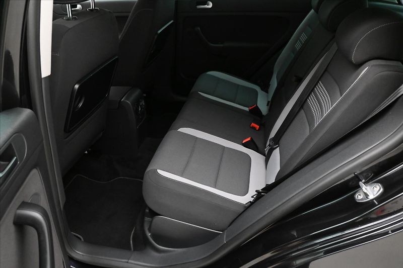 Volkswagen Golf Plus 1,4 TSI 90kW Life Nová STK - fotka 14 z 30