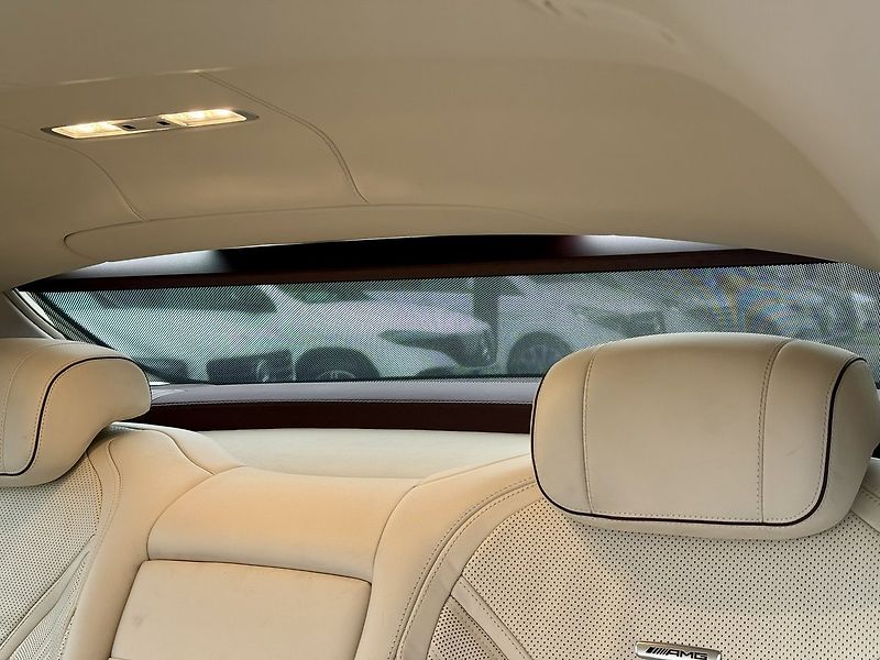 Mercedes-Benz Třídy S (2018) 65 AMG - fotka 26 z 60