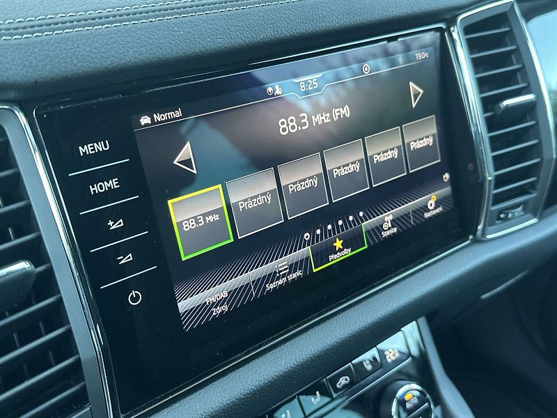 Škoda Kodiaq (2022) 2.0 TDI 4x4 DSG L&K - fotka 14 z 40