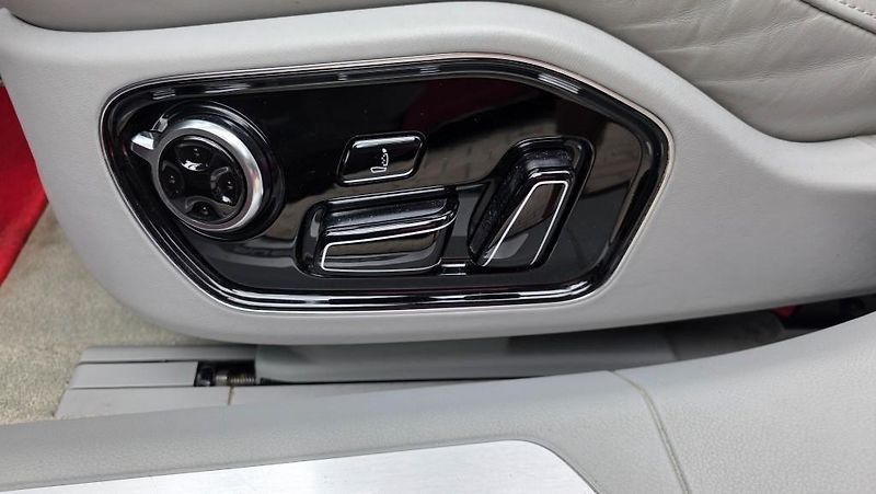 Audi A8 (2017) 4.2 V8 TDI 283 kW quattro - fotka 22 z 40