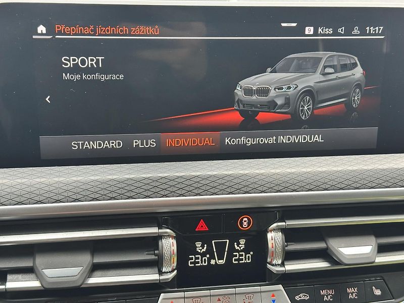 BMW X3 (2023) xDrive 20d M paket + tažné - fotka 25 z 27