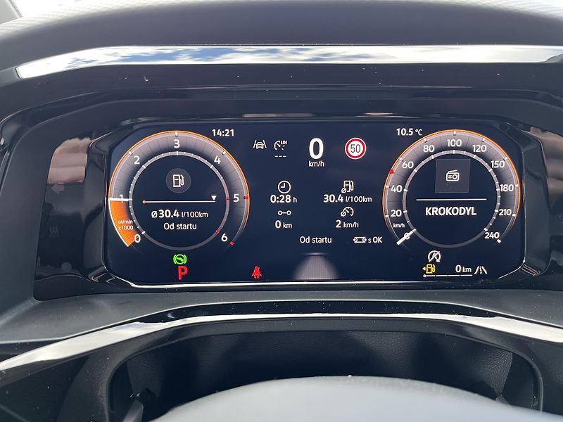 Volkswagen Multivan LONG 2.0TDI LIFE 7DSG 110kW - fotka 12 z 27