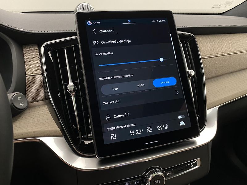 Volvo XC90 (2026) T8 AWD Plug-in BRIGHT ULTRA - fotka 55 z 75