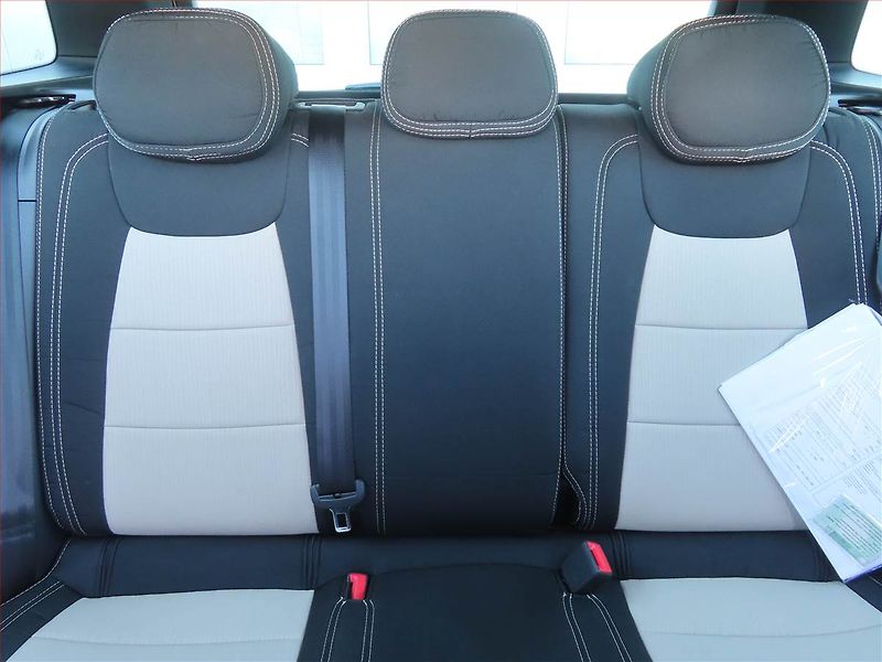 Škoda Karoq (2018) Style Plus 1.5 TSI - fotka 10 z 26