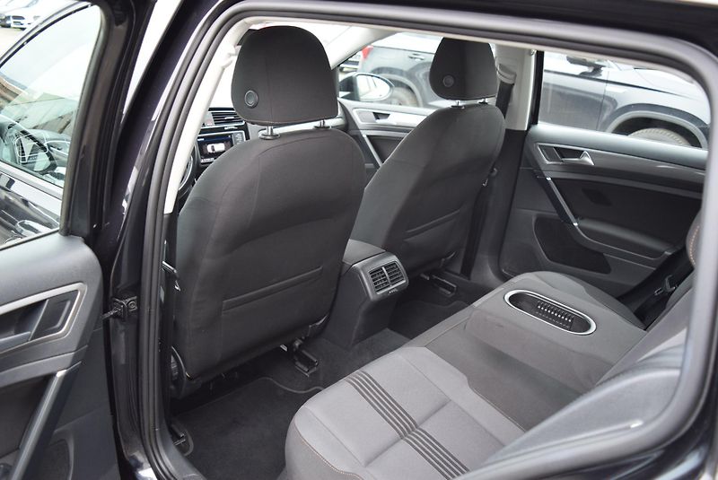 Volkswagen Golf Variant (2017) 1.4TSI 92kw CLBMT ALLSTAR OPS - fotka 16 z 41