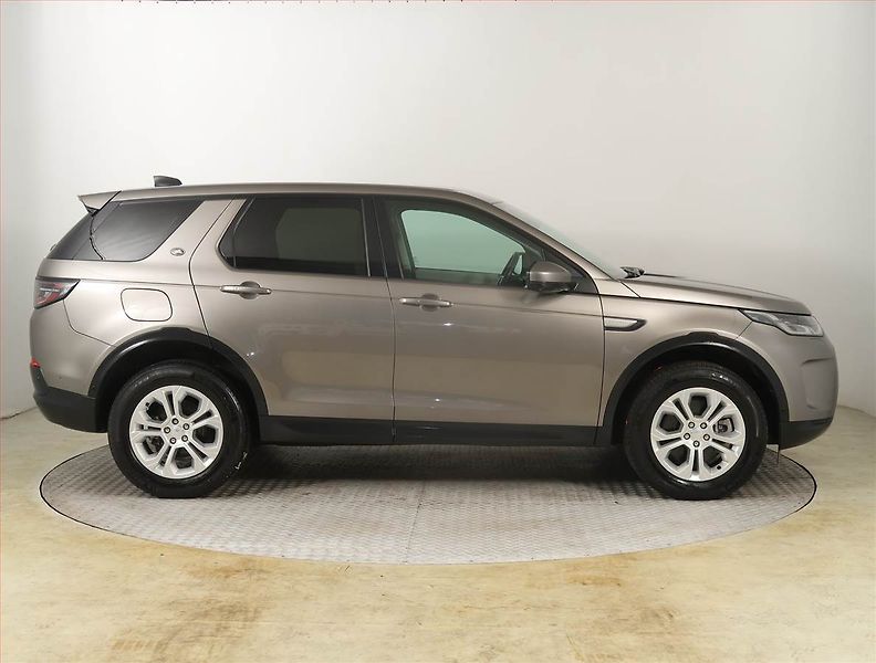 Land Rover Discovery Sport (2021) D165 - fotka 6 z 28