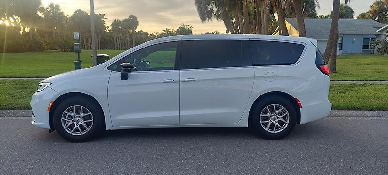 Chrysler Pacifica (2025) 2025 SKLADEM - fotka 25 z 33