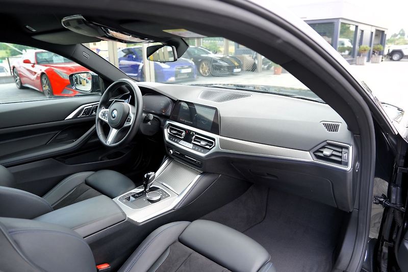 BMW Řada 4 430i coupe Mpaket/Lasery/260PS - fotka 23 z 41