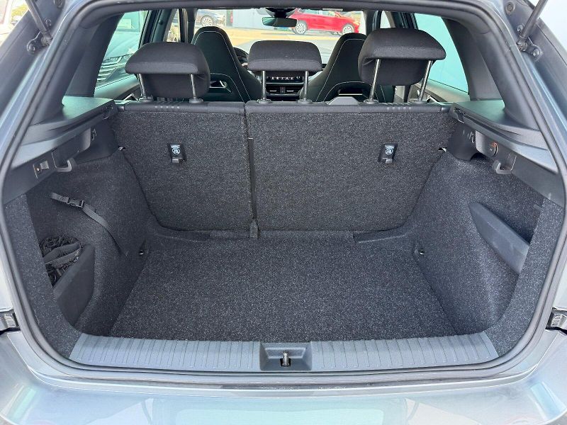 Škoda Kamiq (2024) 1.0 TSI 81kW DSG Monte Carlo - fotka 33 z 35