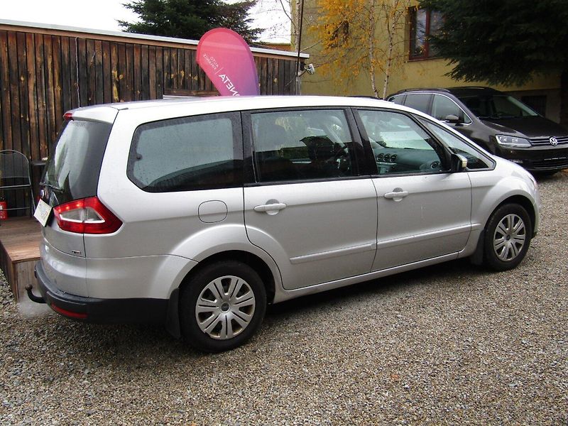 Ford Galaxy (2006) 2.0 TDCi 96kW  ZIMNÍ PNEU 7MÍS - fotka 10 z 40