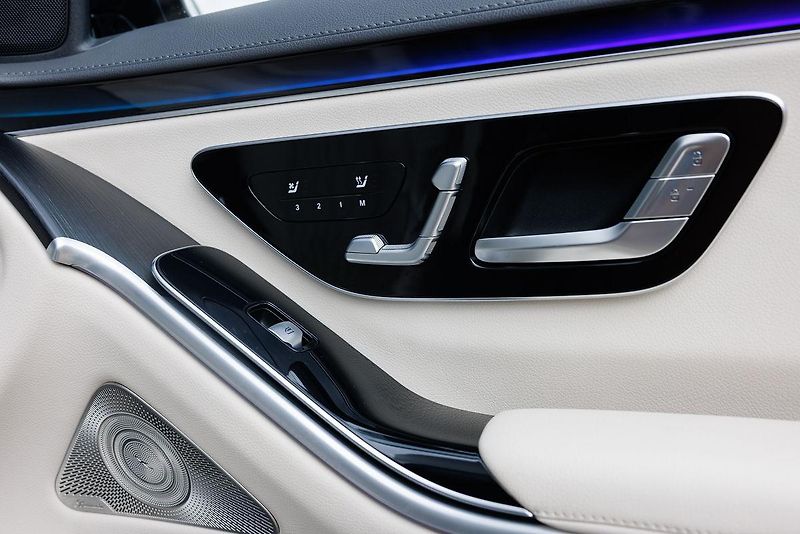 Mercedes-Benz Třídy S (2023) S 450 4Matic Long AMG Line - fotka 46 z 67