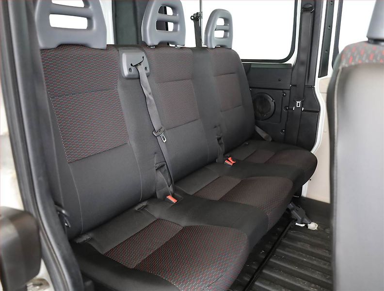 Peugeot Boxer (2017) 2.0 BlueHDi, Bus, 9Míst, DPH - fotka 16 z 17