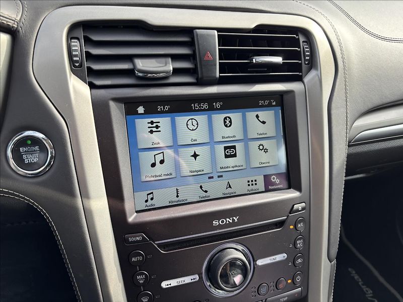 Ford Mondeo 2,0 HEV Vignale 103kW - fotka 38 z 45