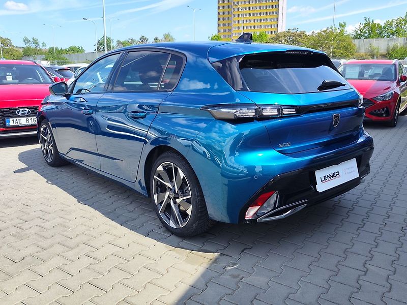 Peugeot 308 1.2 Puretech/96kW Allure EAT8 - fotka 7 z 33