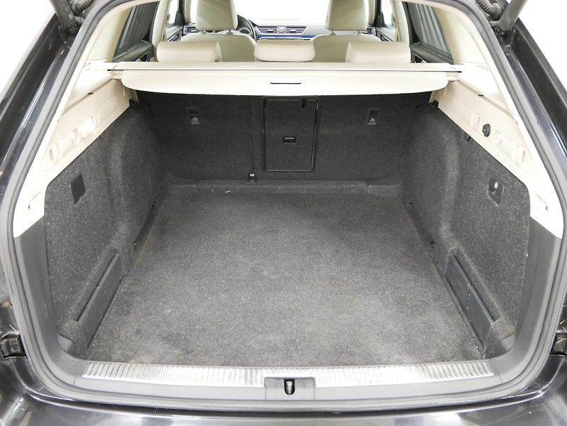 Škoda Superb - fotka 25 z 25