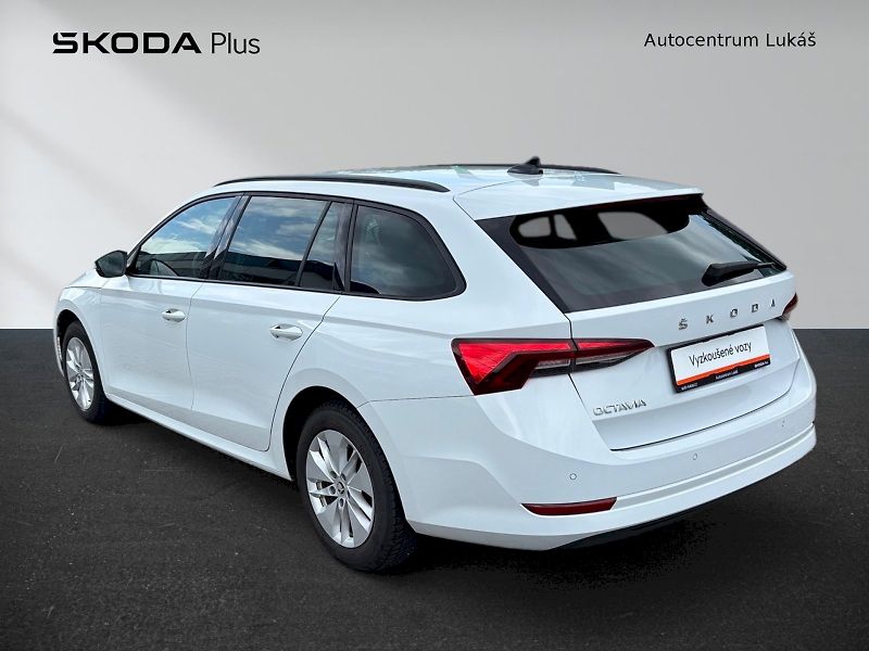 Škoda Octavia (2024) Combi 2.0 TDI Ambition - fotka 9 z 30