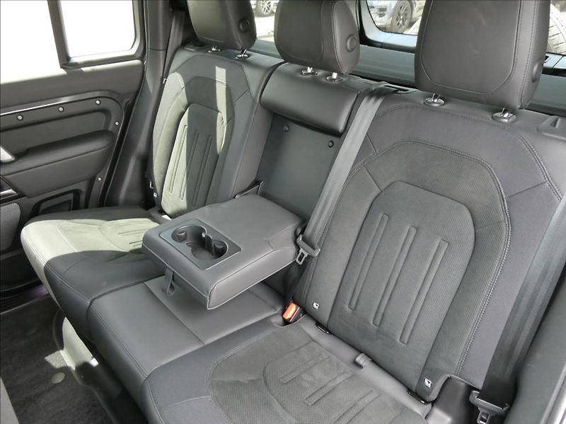 Land Rover Defender 5,0 P525 Carpath.EDT,1Maj,DPH - fotka 18 z 47