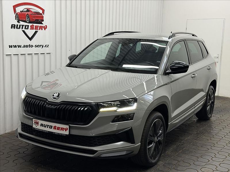 Škoda Karoq 2.0TDI DSG ACC SPORTLINE - fotka 1 z 37