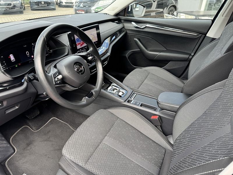 Škoda Octavia (2023) 2.0TDi DSG Ad.LED Webasto - fotka 28 z 50