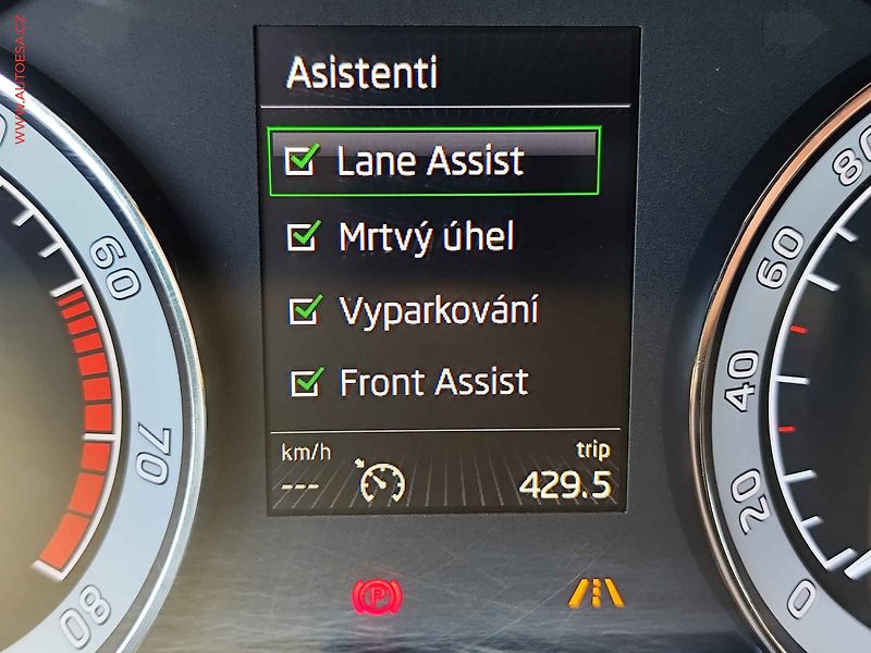 Škoda Superb (2016) 2.0TSi 4x4, ČR, DSG, bixen - fotka 19 z 37