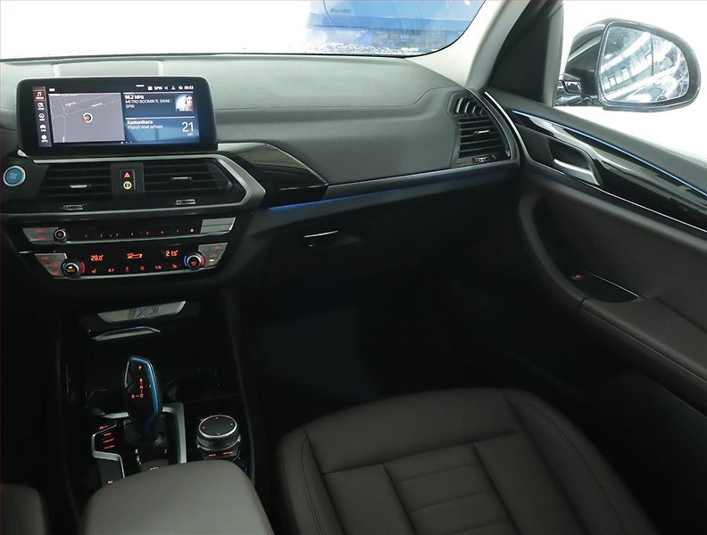 BMW iX3 (2021) 80 kWh, SoH 97% - fotka 8 z 20