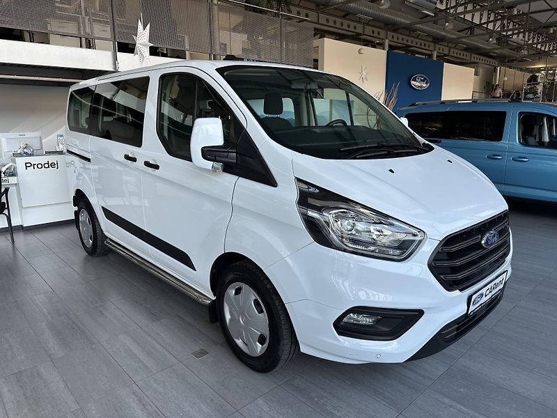 Ford Transit Custom Trend 340 L1 2.0EB 130k kombi - fotka 4 z 23