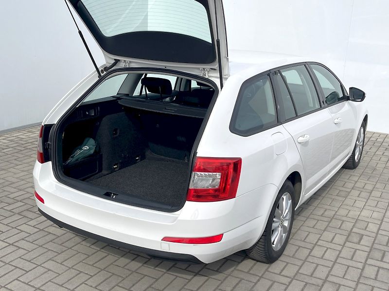 Škoda Octavia (2016) Combi 1,6 TDI / 81 kW Ambition - fotka 12 z 30