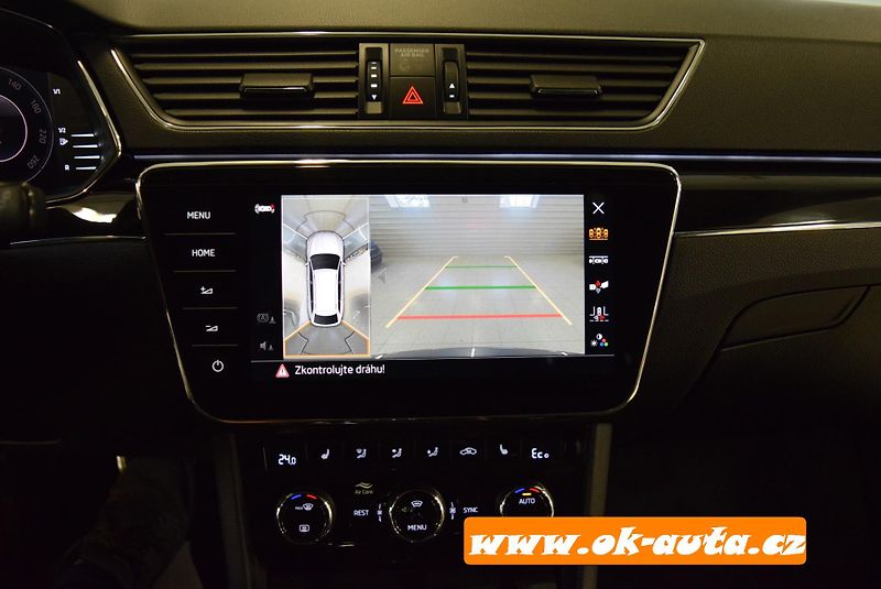 Škoda Superb 1.4 TSI iV LAURIN & KLEMENT  - fotka 57 z 77