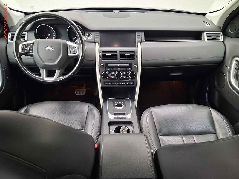 Land Rover Discovery Sport (2017) 2.0 TD4 AWD, ČR, AT, navi - fotka 8 z 18