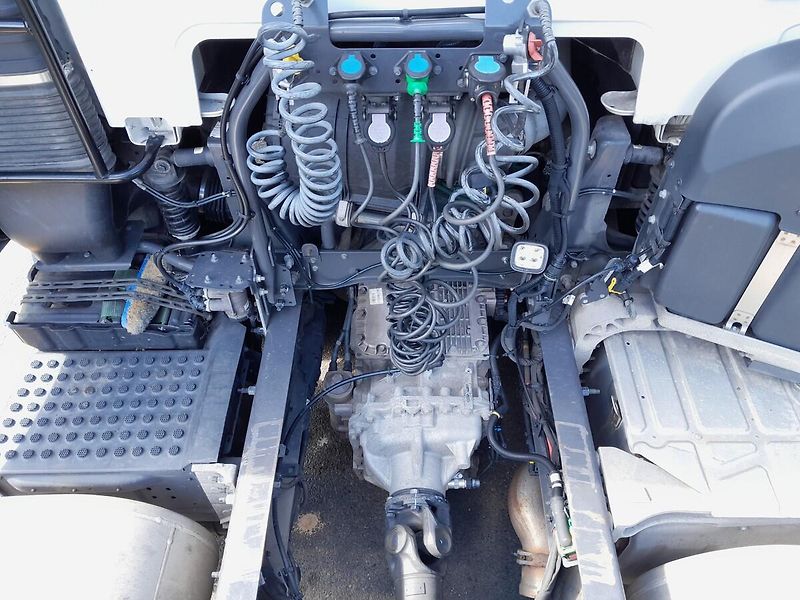 Volvo FH 460 I-Safe LowDeck - fotka 8 z 42