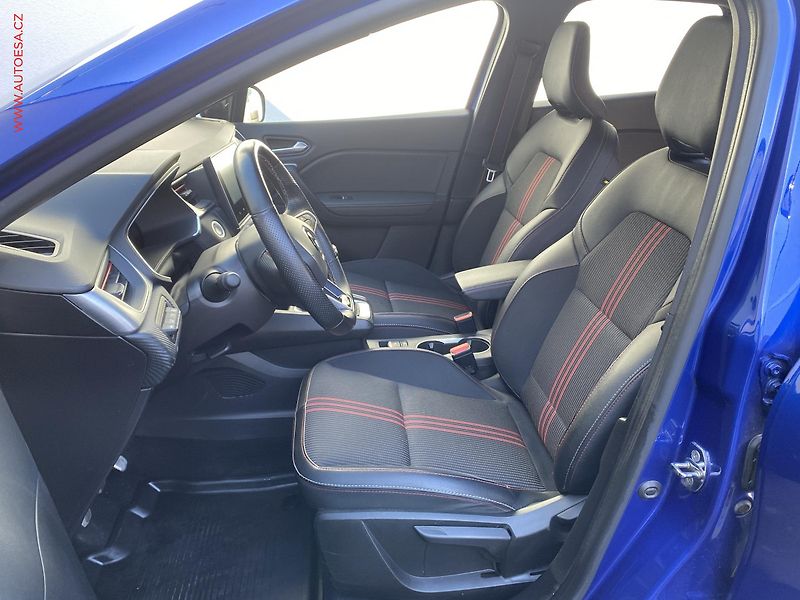 Renault Captur (2022) 1.3 TCe, ČR, RS Line, LED - fotka 9 z 19