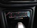 Volkswagen Sharan (2011) 2.0 TDI BMT, Automat - náhled 11
