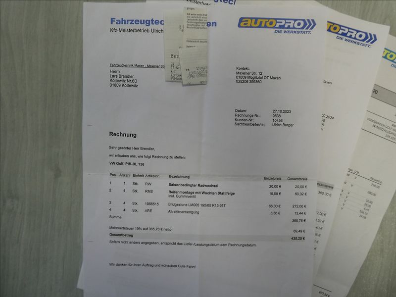 Volkswagen Golf 1,2 TSi 81kW 2x kola, serviska - fotka 49 z 54