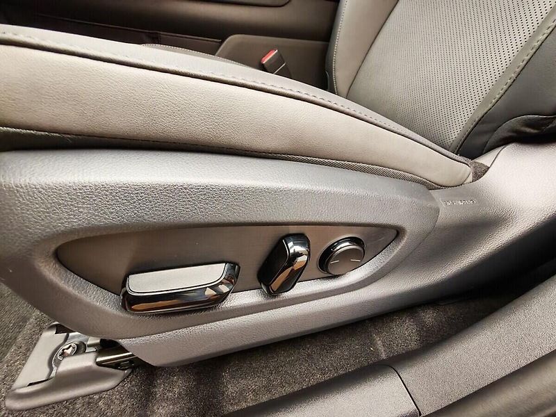 Lexus Ostatní 500e Prestige - fotka 39 z 45