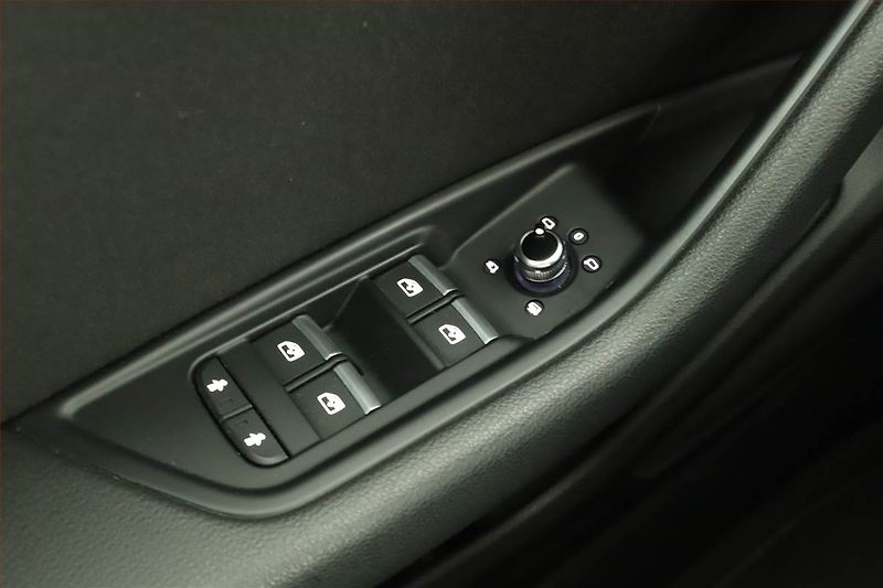 Audi A4 Allroad (2017) 3.0 TDI, 4X4, Automat, Navi - fotka 10 z 19