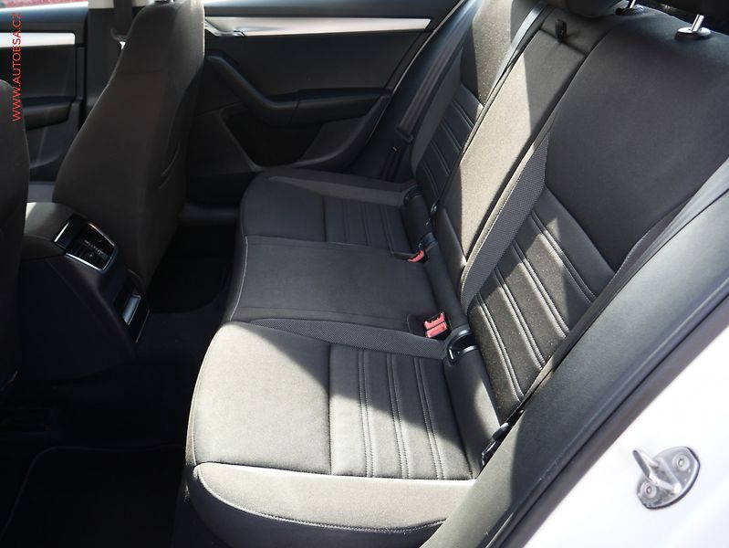 Škoda Octavia (2018) 1.5 TSI, ČR, Tour - fotka 10 z 16