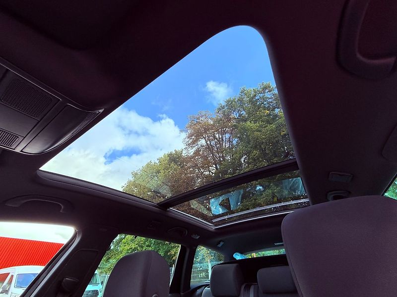 Volkswagen Passat 2.0 TDi Highline, Pano, Dynaud - fotka 28 z 32